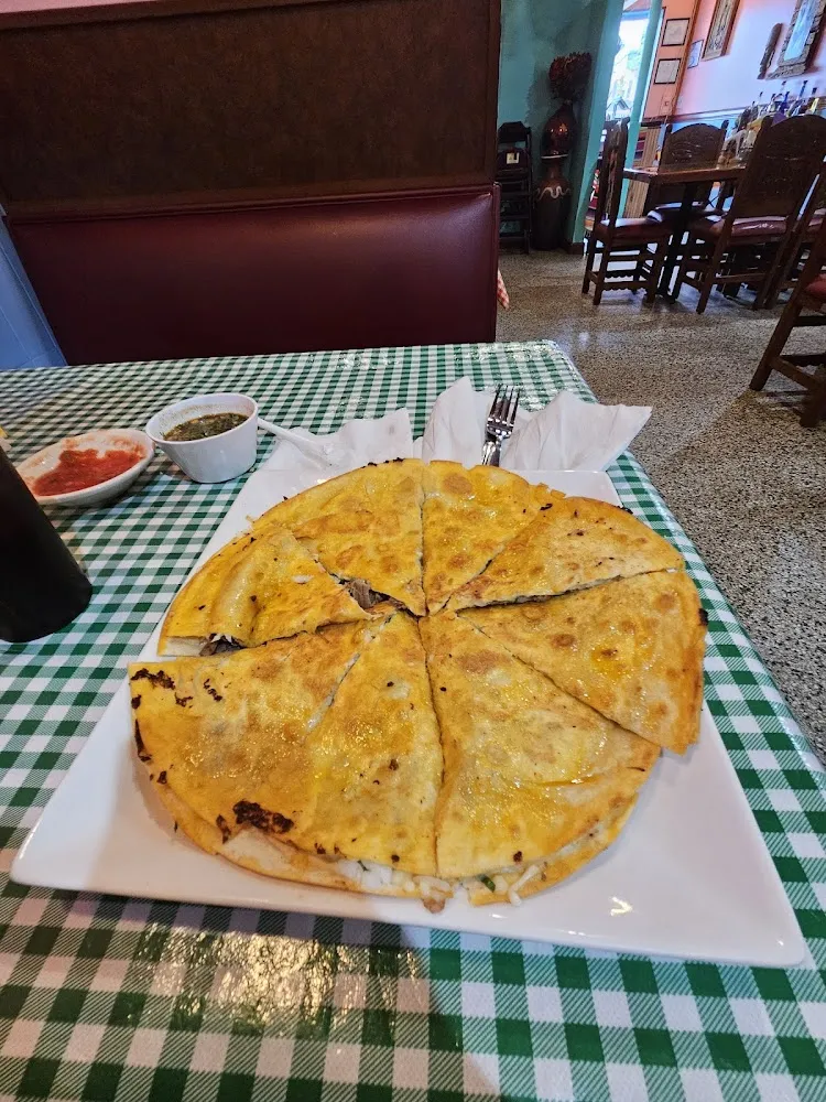 Quesobirria Pizza